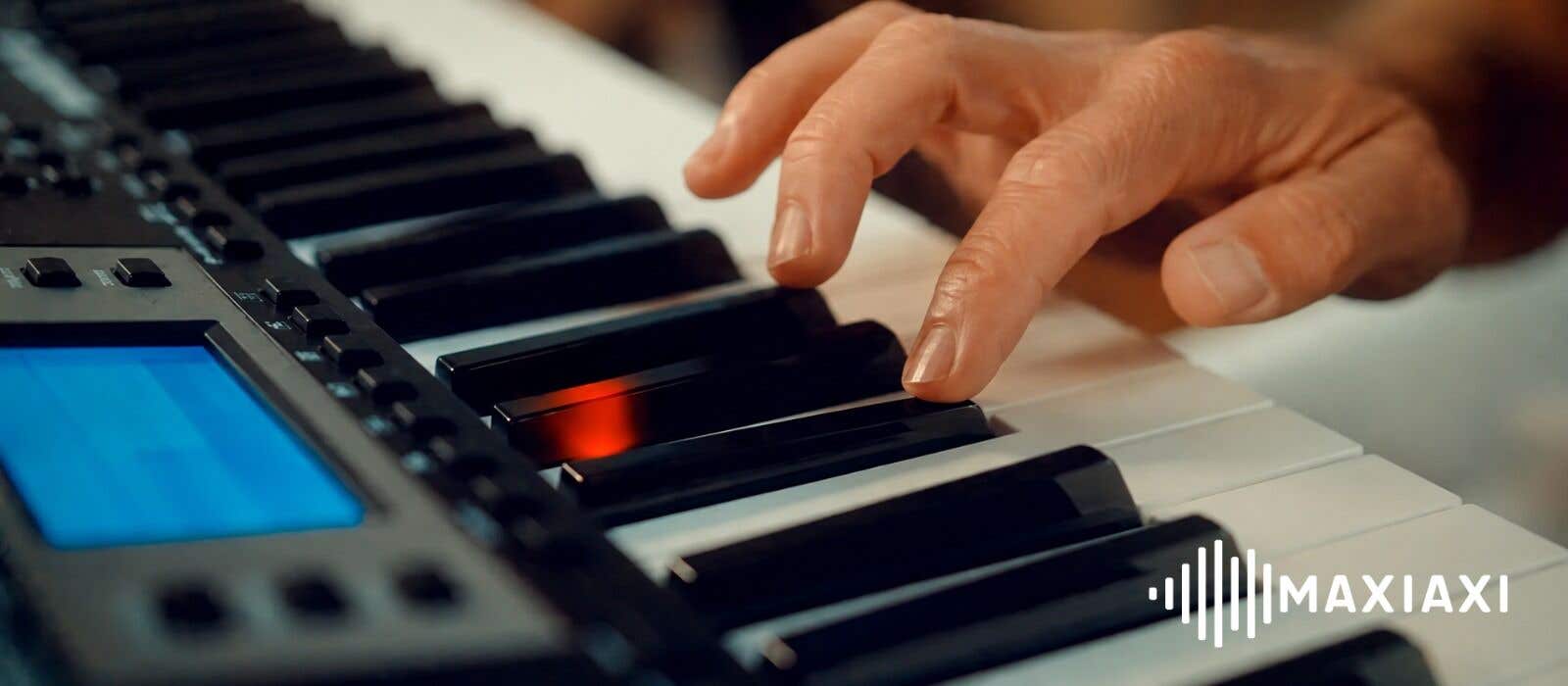 Keyboards mit leuchtenden Tasten