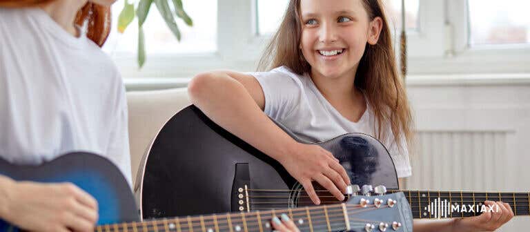 Hilfe! Welche Größe sollte eine Kindergitarre haben?